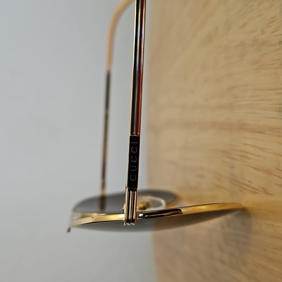 Gucci Sunglasses - Picture 4 of 6